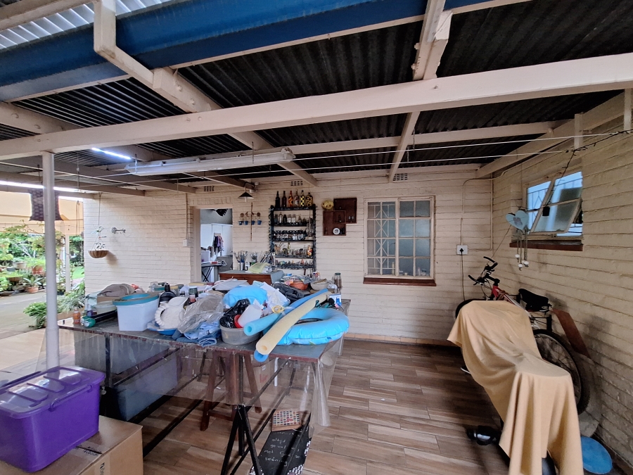 3 Bedroom Property for Sale in Oos Einde North West